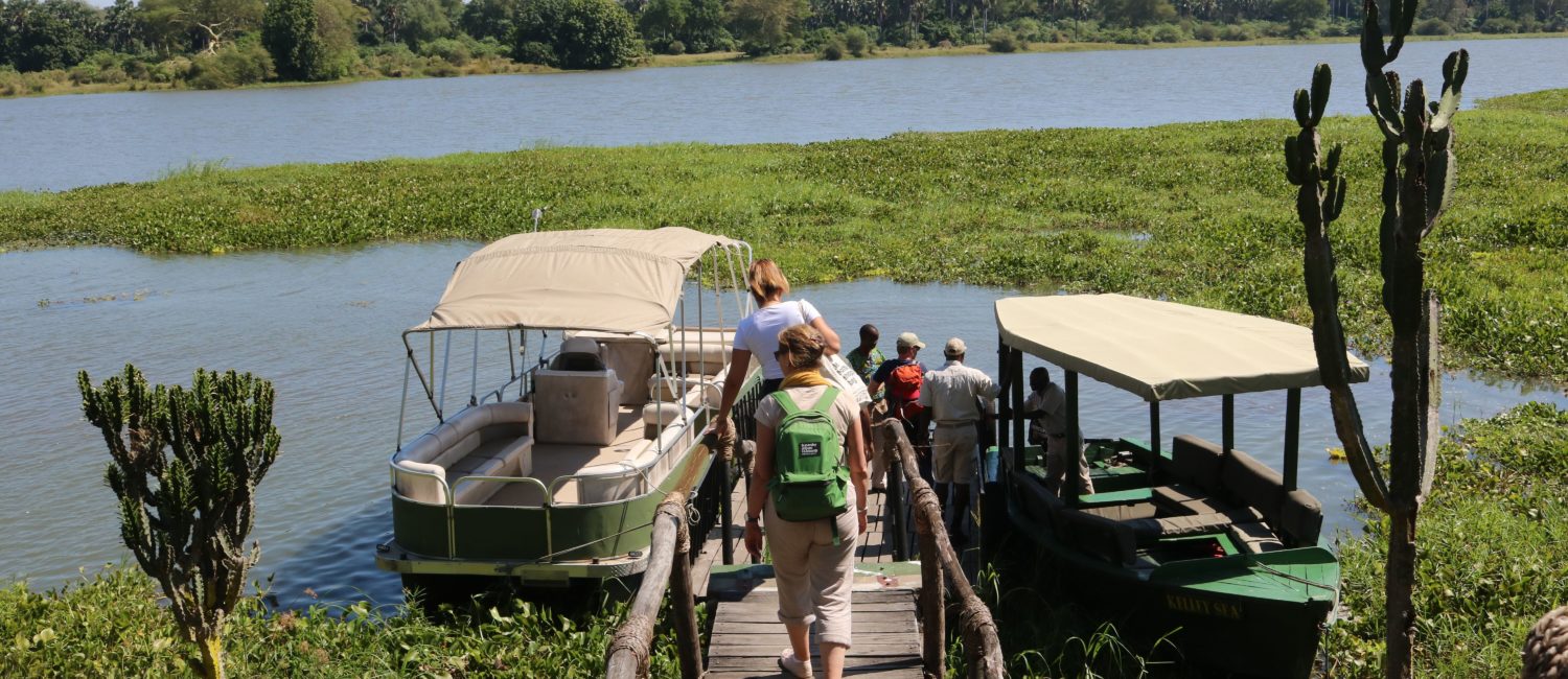 Boat safari from Mvuu Camp